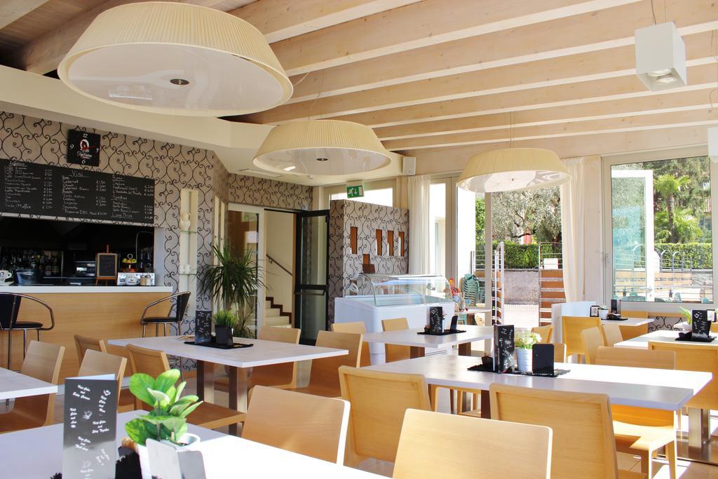 Hotel Miramonti Enoteca Pove del Grappa Exterior foto